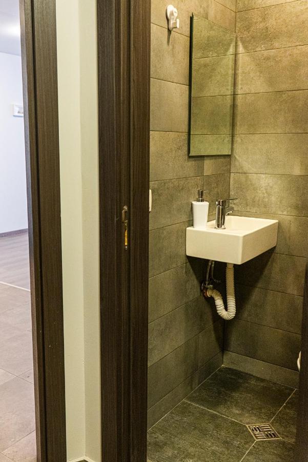Fancy Big Apartment In The Heart Of София Екстериор снимка
