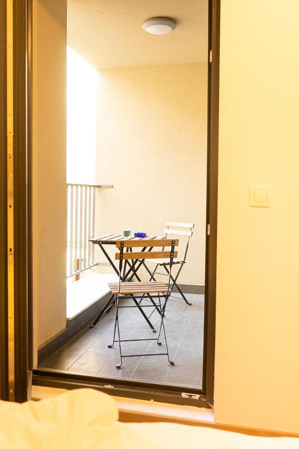 Fancy Big Apartment In The Heart Of София Екстериор снимка