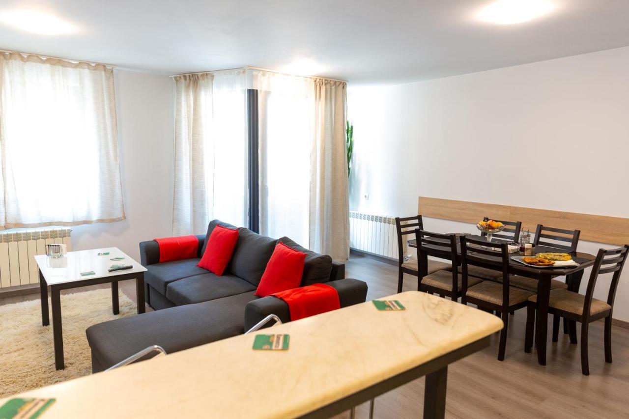 Fancy Big Apartment In The Heart Of София Екстериор снимка